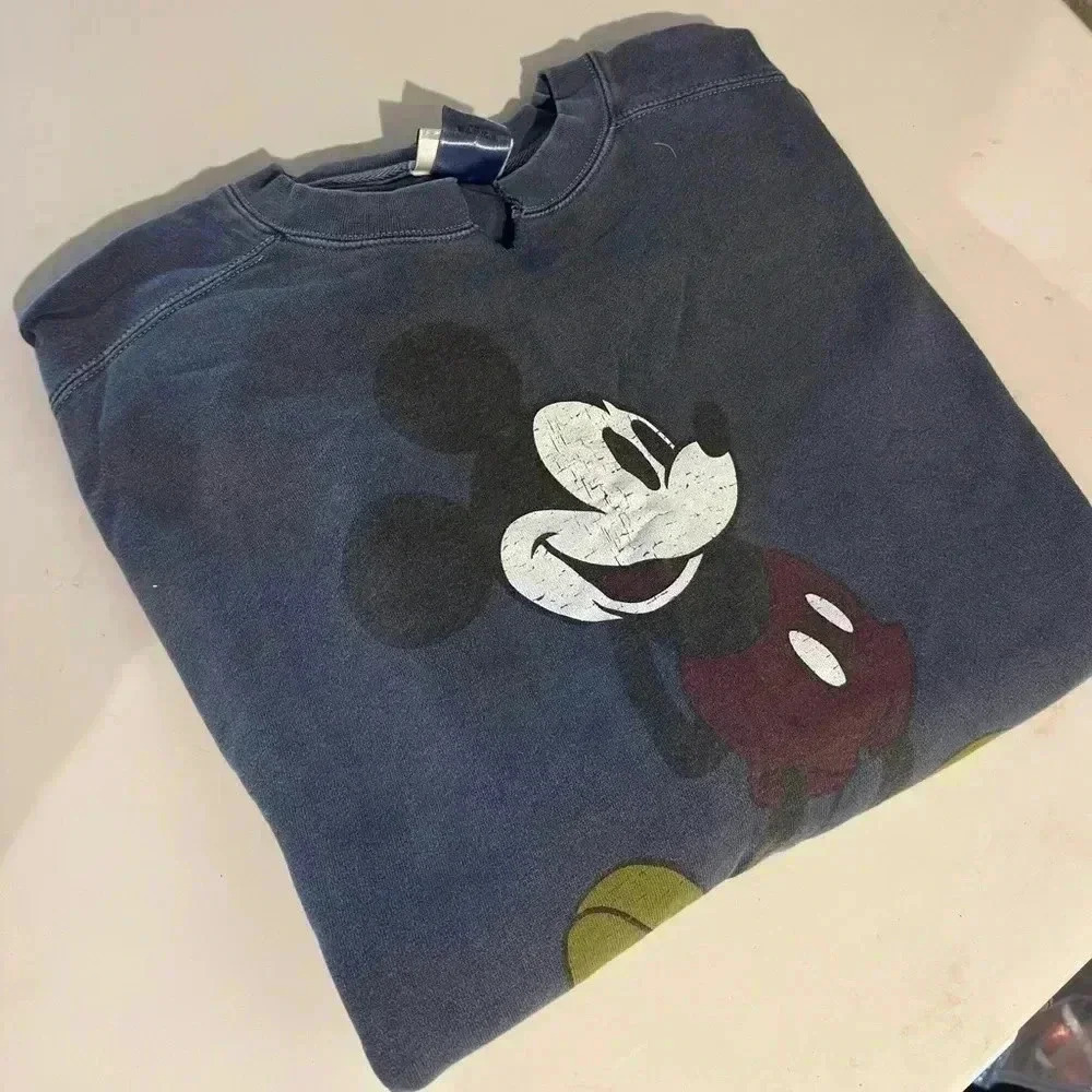 Disney Mickey Mouse crew neck